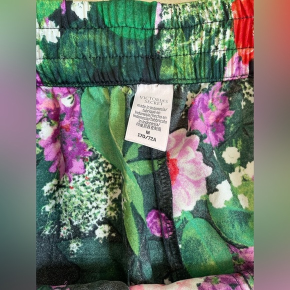 Victorias Secret Satiny High Waist Sleep Pajama Short Shortie Black Garden; M - Picture 4 of 5